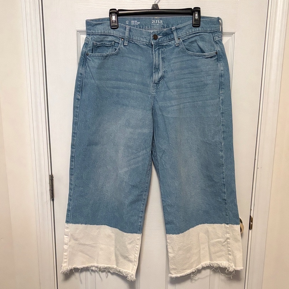 a.n.a High Rise Wide Leg Crop Blue Jeans with White Frayed Hem Sz. 12